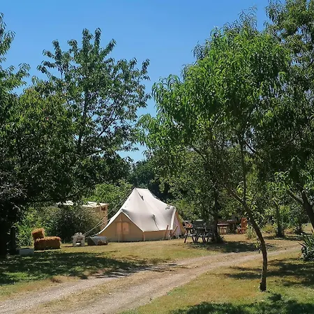 Piaf Belltent 2p - Pays De Joie 豪华帐篷 Saint-Macoux